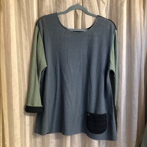 Blue and Green Long Sleeve Top with Pocket